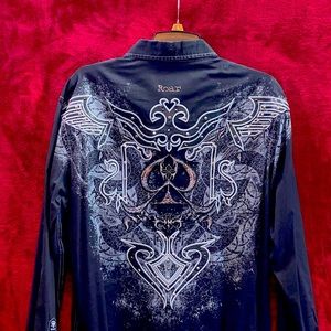 Mens ROAR BLINGED Out design shirt!